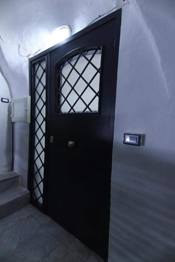 Casa Tolentino Al Centro Di Napoli Villa Exterior foto